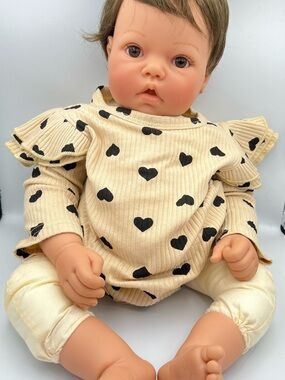 Lee Middleton by Reva Lifelike Reborn-style Weighted Baby Doll Ltd Ed 720/1500